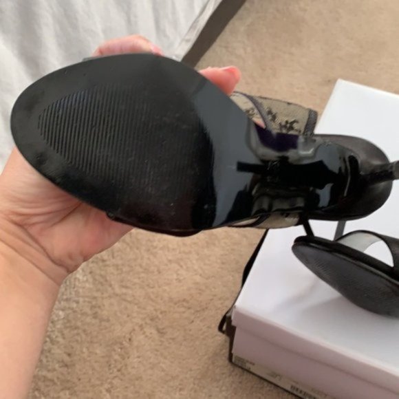 Evening shoe with Lace. - Picture 4 of 4